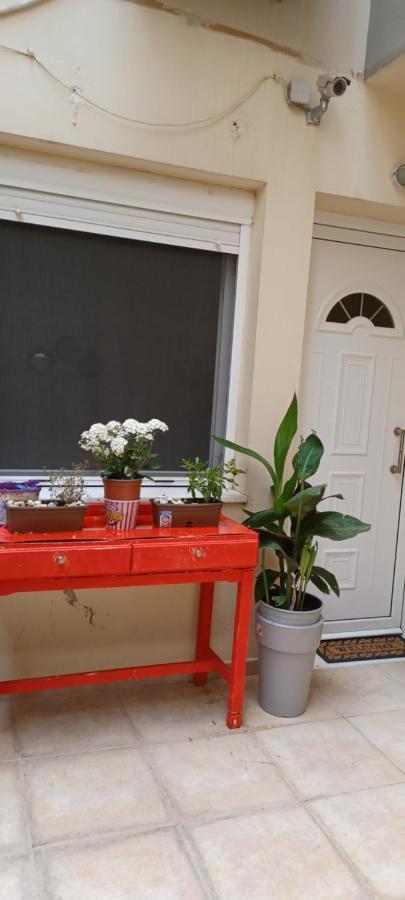 Quiet Studio Near To The Airport 1 Heraklion  Bagian luar foto